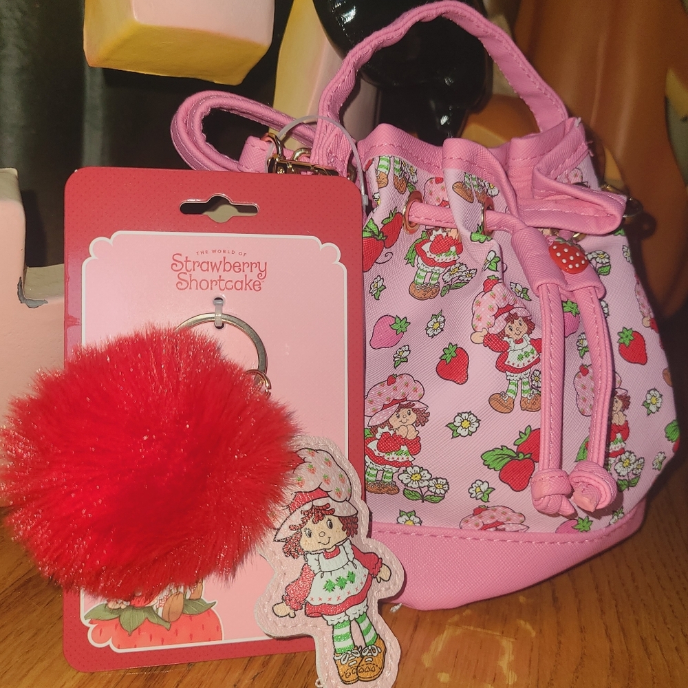 Strawberry Shortcake Bag & Charm Set π - Picture 3 of 3